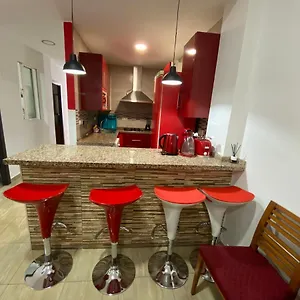 House In Habitación en casa particular