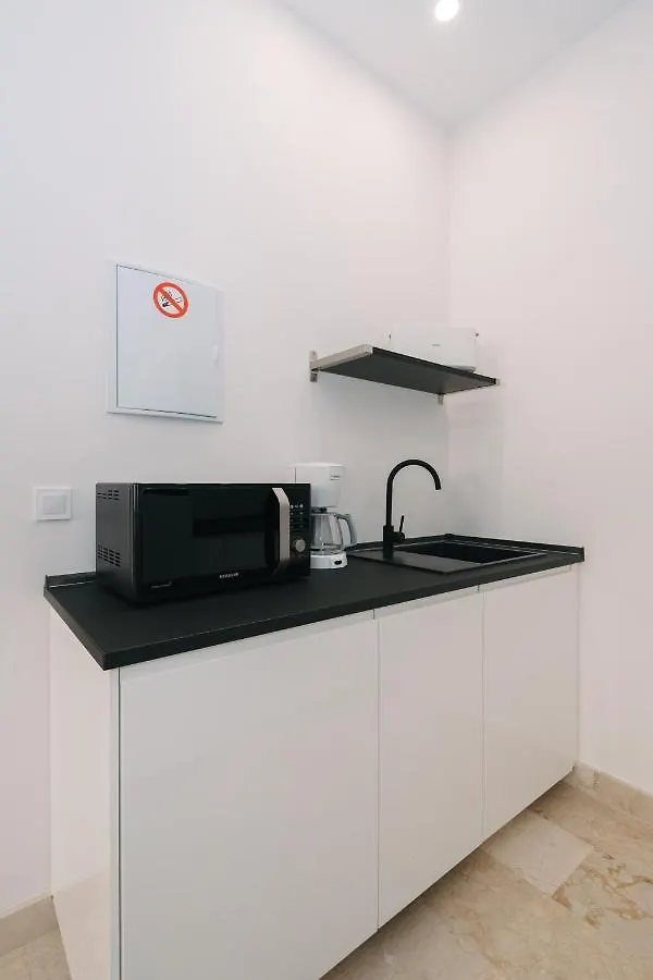 Malaga Sunshine Rentals - New Picasso Plaza -