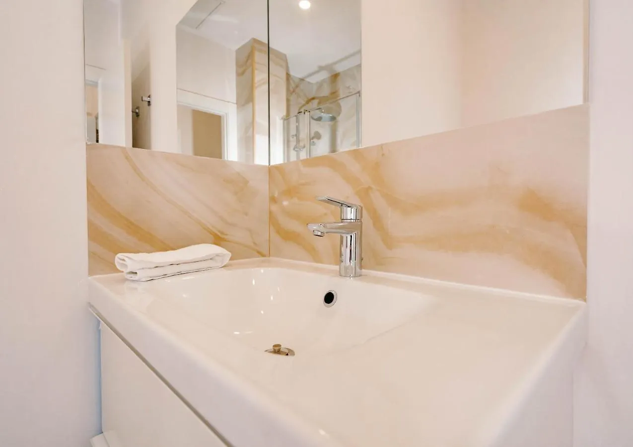 Malaga Sunshine Rentals - New Picasso Plaza - Spanien
