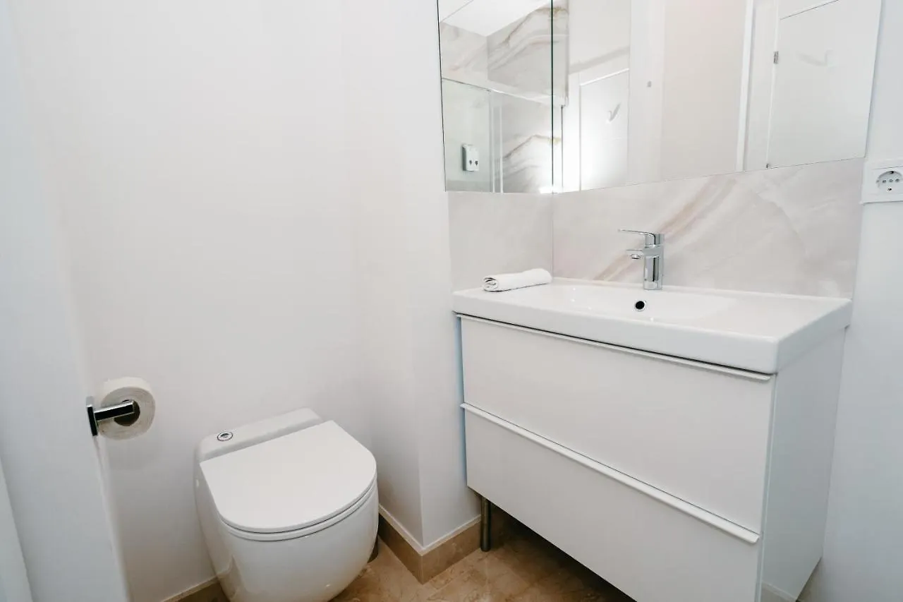 Malaga Sunshine Rentals - New Picasso Plaza - Apartment